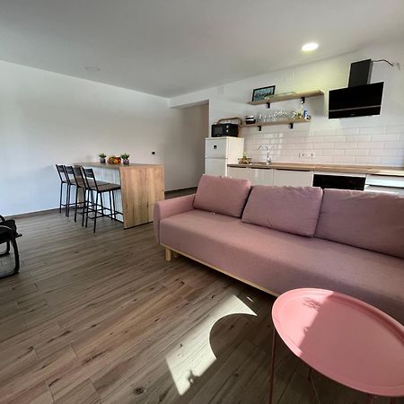Apartmani Mlinar - Two Bedroom Apartment With Seaview Grebaštica Eksteriør bilde