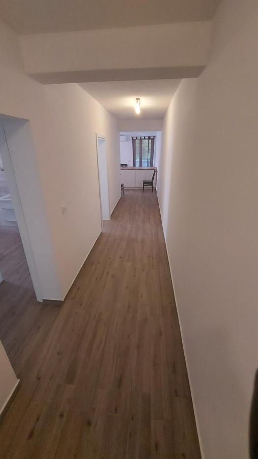 Apartmani Mlinar - Two Bedroom Apartment With Seaview Grebaštica Eksteriør bilde